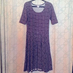 LuLaRoe Nicole dress with Geometric Triangle Print